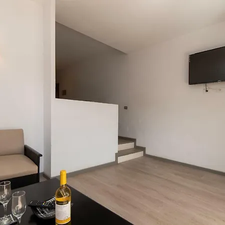 Cristian Sur 44 - One Bed